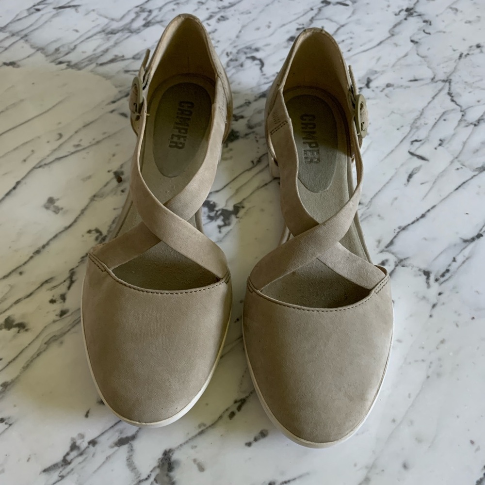 Camper Casi Casi Flats Versatile Minimalist Design 7